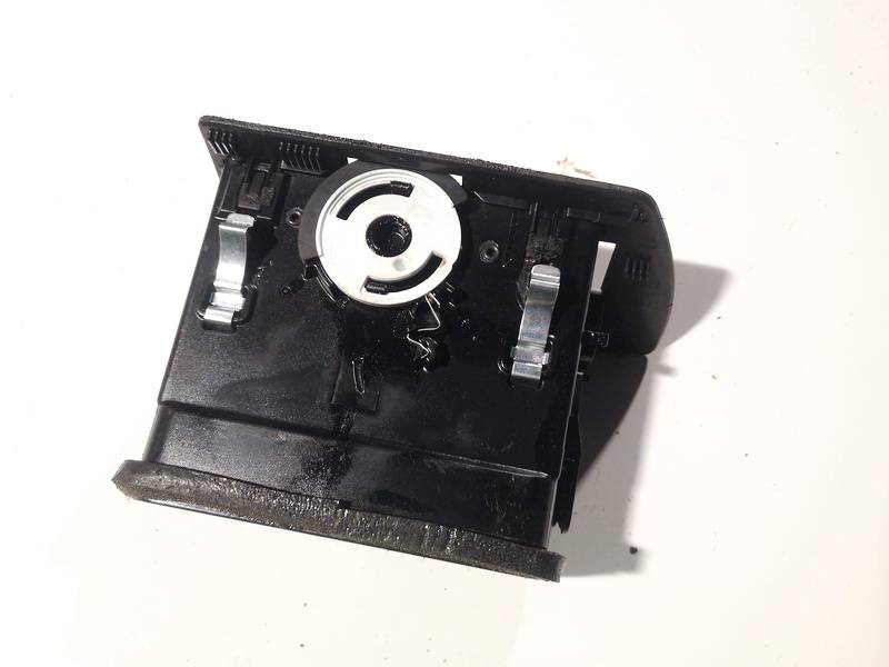 Opel Astra 2007 Salona gaisa restes - Thumbnail 2