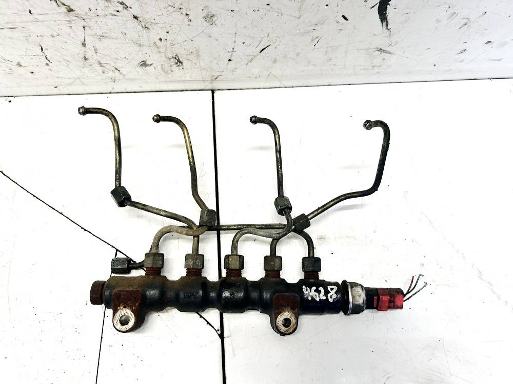 9648580880 Citroen C3 2004 Fuel injector rail (injectors)(Fuel distributor)