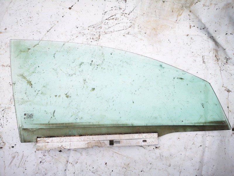 Opel Vectra 2003 Door-Drop Glass - FRONT RIGHT