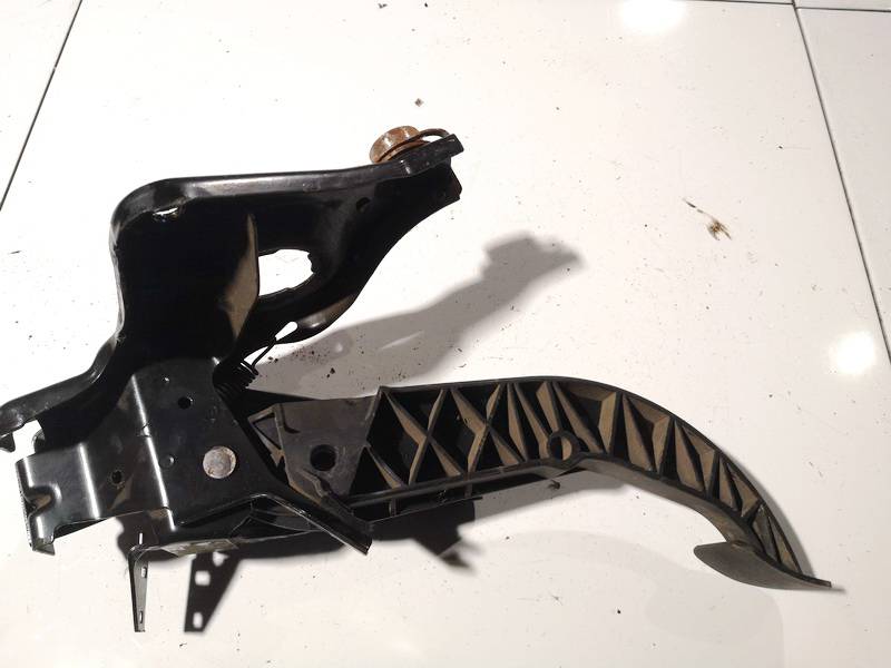 Ford Grand C-Max 2011 Clutch pedal - Thumbnail 2