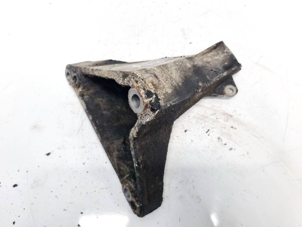 8D0199308L Volkswagen Passat 1997 Engine Mount Bracket and Gearbox Mount Bracket - Thumbnail 3