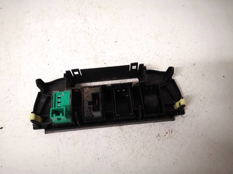 15A606 Lexus GS - CLASS 2006 DTC-kytkin - Thumbnail 2