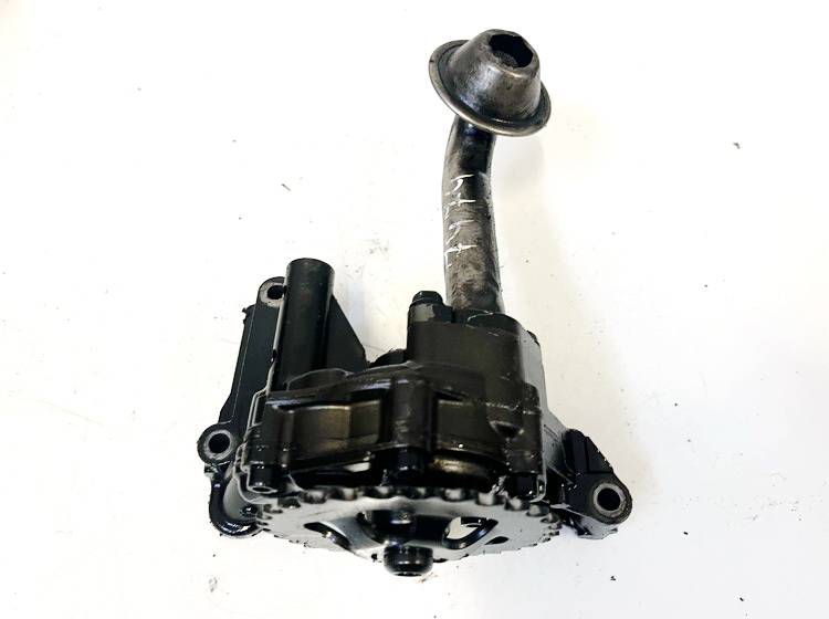 06A115105B Audi A3 2003 Tepalo siurblys