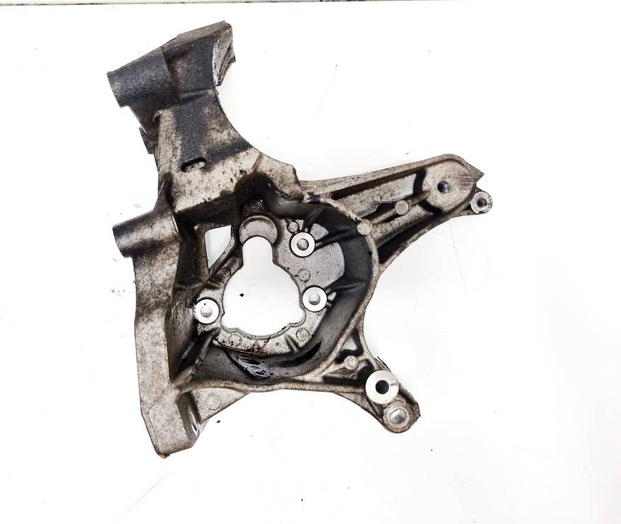 7700113574 Renault Scenic 2002 SOPORTE MOTOR - Soporte de montaje del motor (Usadas)