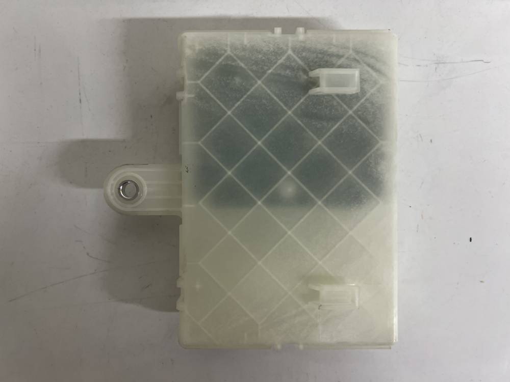 P153726420B Tesla Model Y 2023 Kiti kompiuteriai - Thumbnail 2