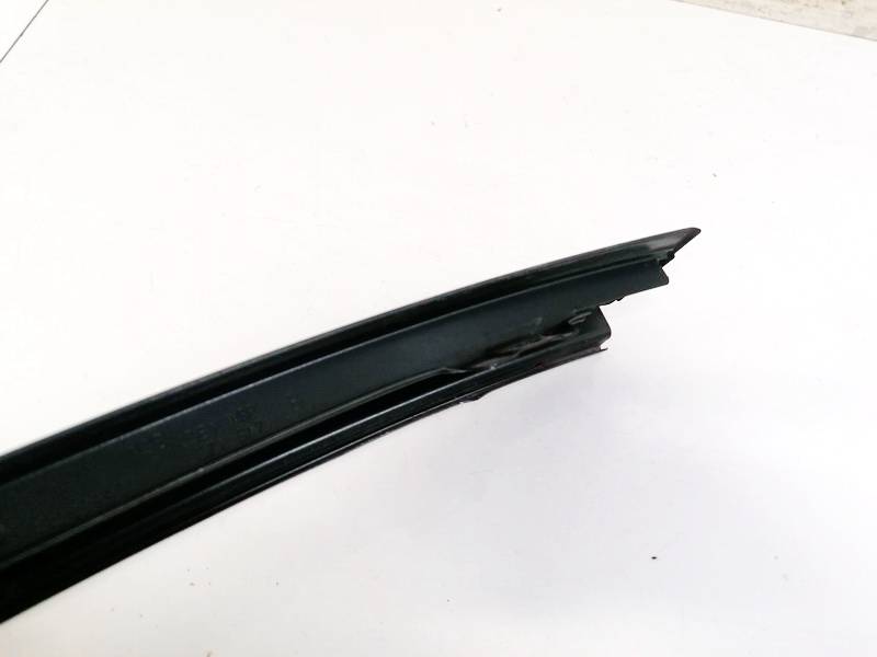 3C0839901 Volkswagen Passat 2006 Glass Trim Molding-weatherstripping - REAR LEFT - Thumbnail 2