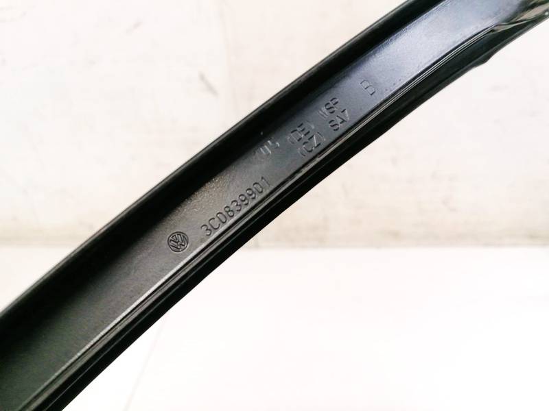 3C0839901 Volkswagen Passat 2006 Glass Trim Molding-weatherstripping - REAR LEFT - Thumbnail 3