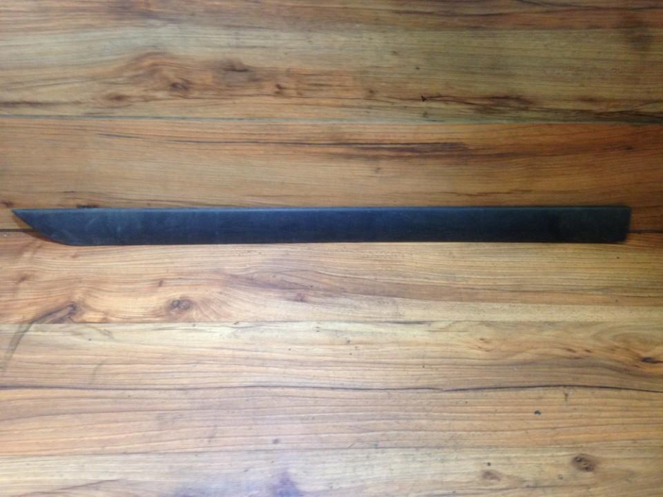 98ABF20939AEW Ford Focus 2000 Molding door - FRONT LEFT