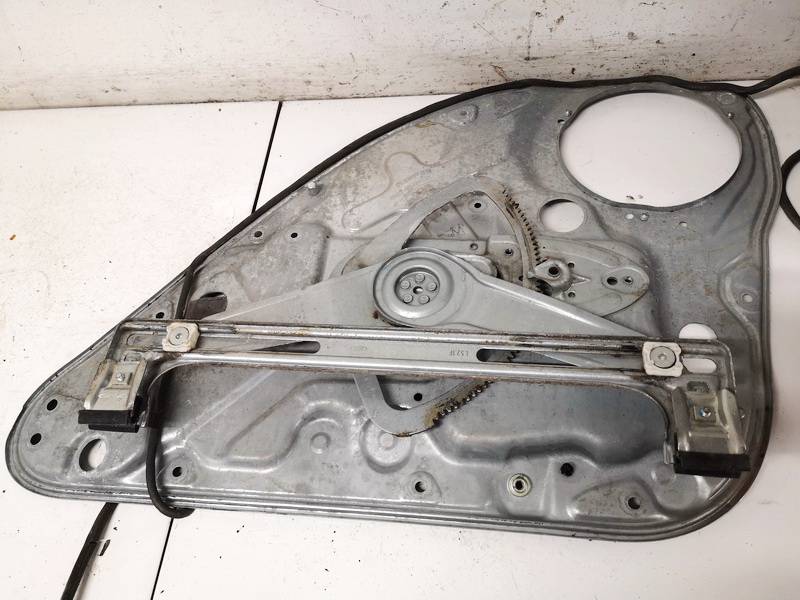 4M51A0451123A Ford Focus 2008 Podnośnik szyby drzwi - TYLNE LEWE