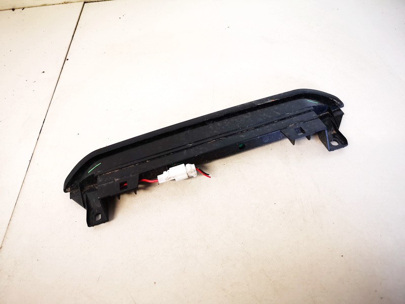 26590BM400 Nissan Almera 2000 PILOTO CENTRAL DE FRENO, Luz de freno adicional tercera - Thumbnail 2