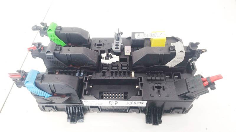 13181278 Opel Astra 2006 Fuse box