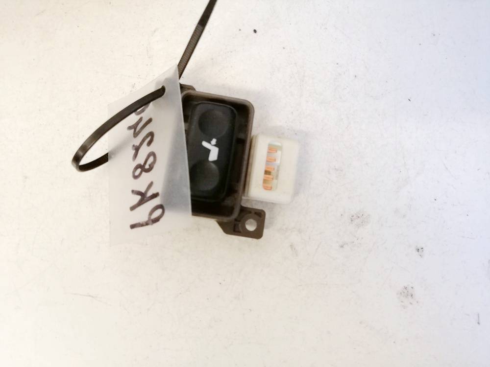 182907 Lexus IS - CLASS 2006 Istuimen säätöpainike