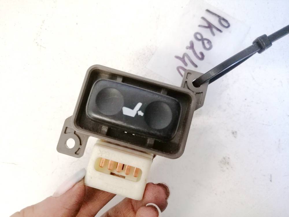 182907 Lexus IS - CLASS 2006 Commandes Réglage Sièges - Thumbnail 3