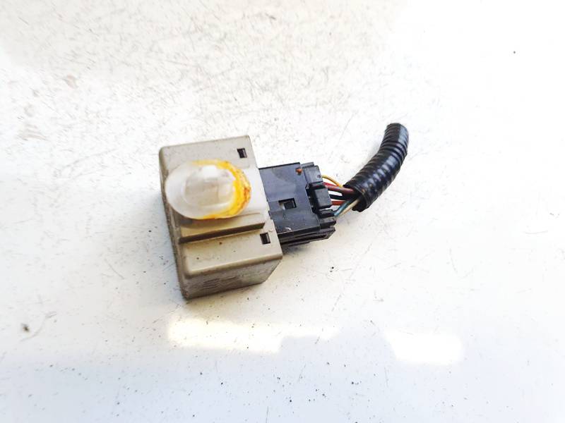 8198005040 Toyota Corolla Verso 2006 Relay module