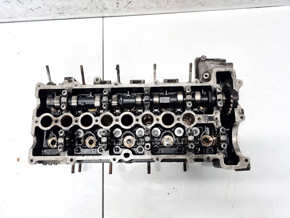 22466019 BMW 3-Series 2000 Variklio galvute