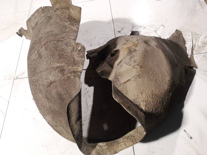 Volvo V70 2008 Подкрылок передний левая Локер