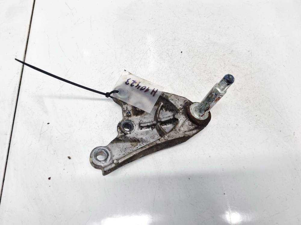 Honda Jazz 2005 Moottorin kiinnike