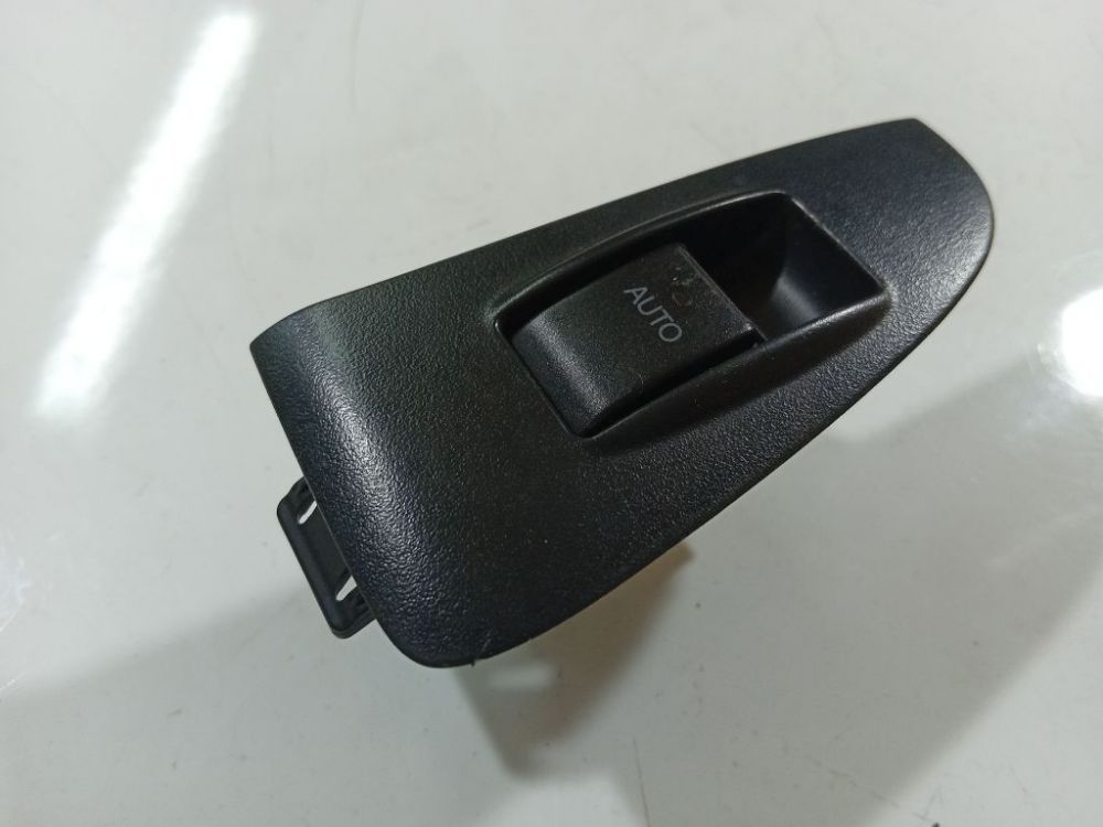 7427205020 Toyota Avensis 2005 Power window control (Window Regulator-Window Switch)