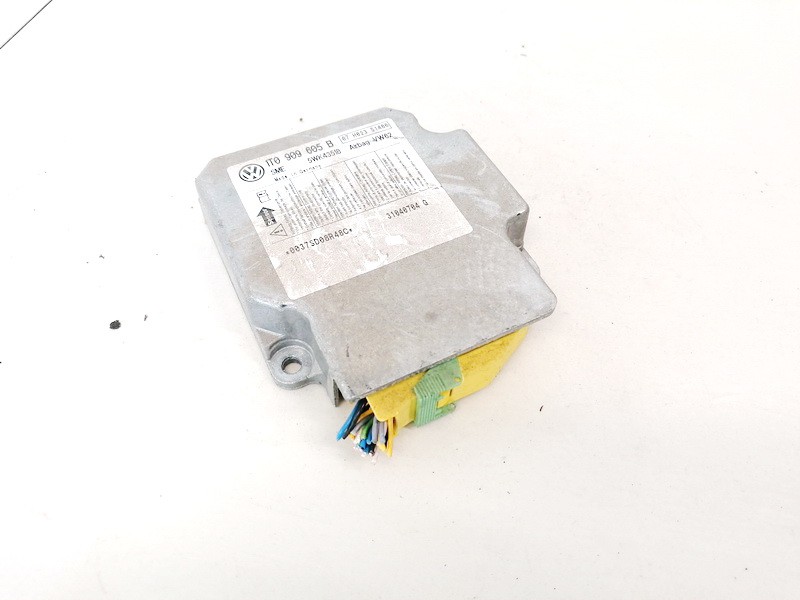 1T0909605B Volkswagen Touran 2004 Airbag crash sensors module