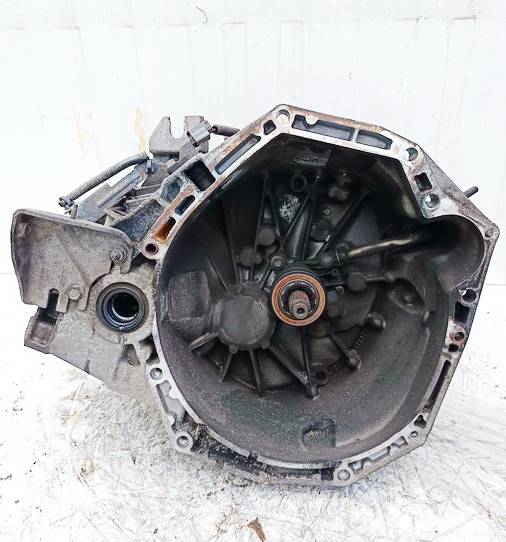 320106445R Nissan Juke 2014 Gearbox