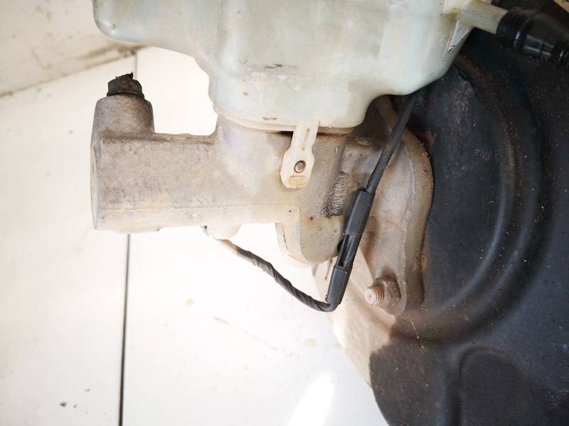 1K0945459A Skoda Octavia 2007 principal cylindre de frein