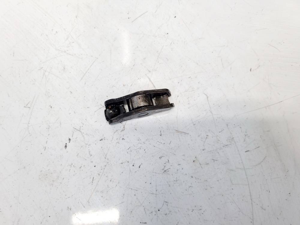 BMW 3-Series 2000 Voztuvo pakelejas (voztuvo svirtele, karomislai)