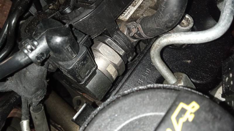 03L130089P Skoda Superb 2011 Fuel injector rail (injectors)(Fuel distributor) - Thumbnail 3