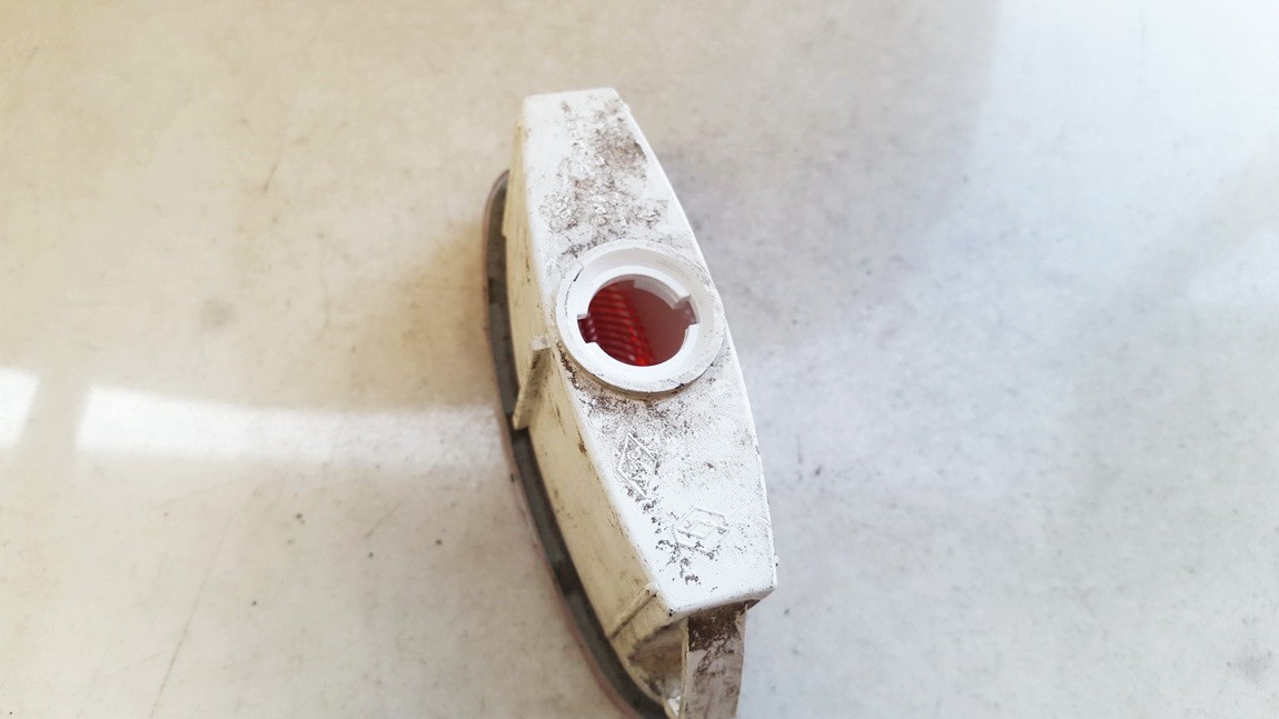 8200003263A Renault Laguna 2001 Oświetlenie drzwi - PRZEDNIE PRAWE - Thumbnail 2