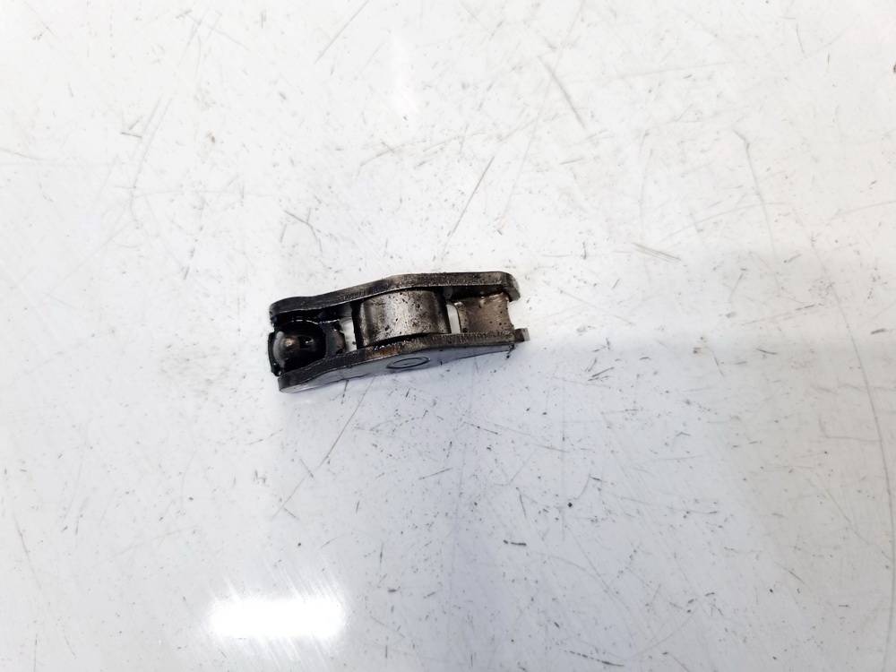 BMW 3-Series 2000 Voztuvo pakelejas (voztuvo svirtele, karomislai)