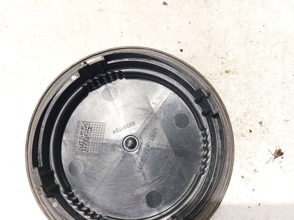 89391724 Volkswagen Polo 2008 Headlight bulb dust cover cap - FRONT - Thumbnail 3