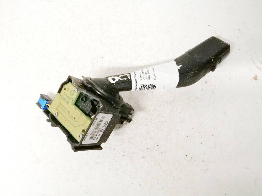 1K0953519A Volkswagen Golf 2004 Wiper ARM STEERING COLUMN SWITCH - Thumbnail 2