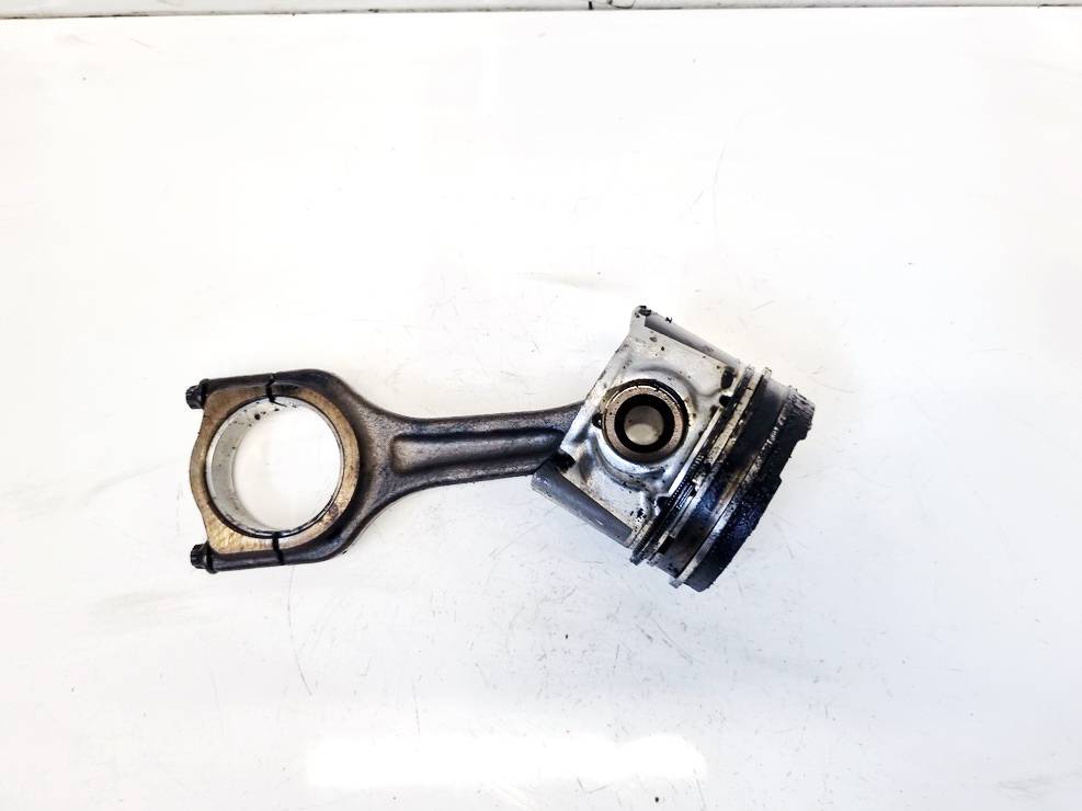 Citroen C3 2004 Piston and Conrod (Connecting rod)