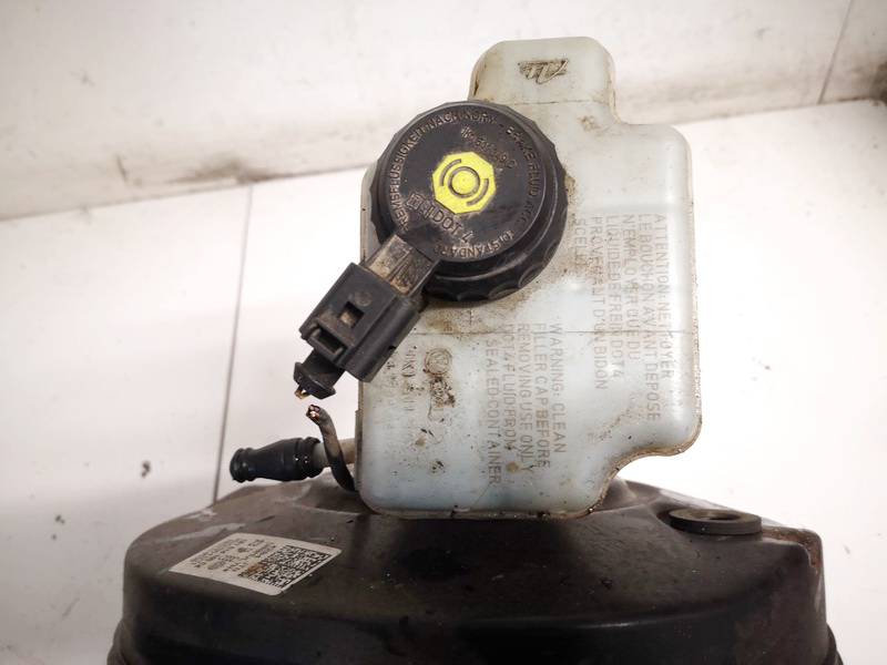 1K1611301D Skoda Octavia 2012 Brake Master Cylinder Reservoir