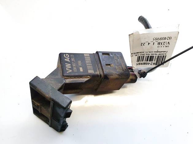 0281003038 Skoda Yeti 2012 Przekaźnik świec żarowych