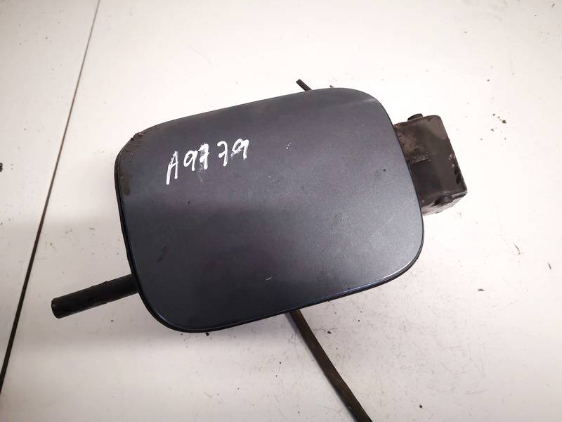 1Z9010768 Skoda Octavia 2012 Fuel door Gas cover Tank cap (FUEL FILLER FLAP)