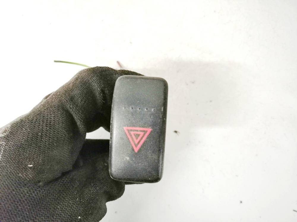M19620 Honda CR-V 2002 Hazard switch - Thumbnail 2