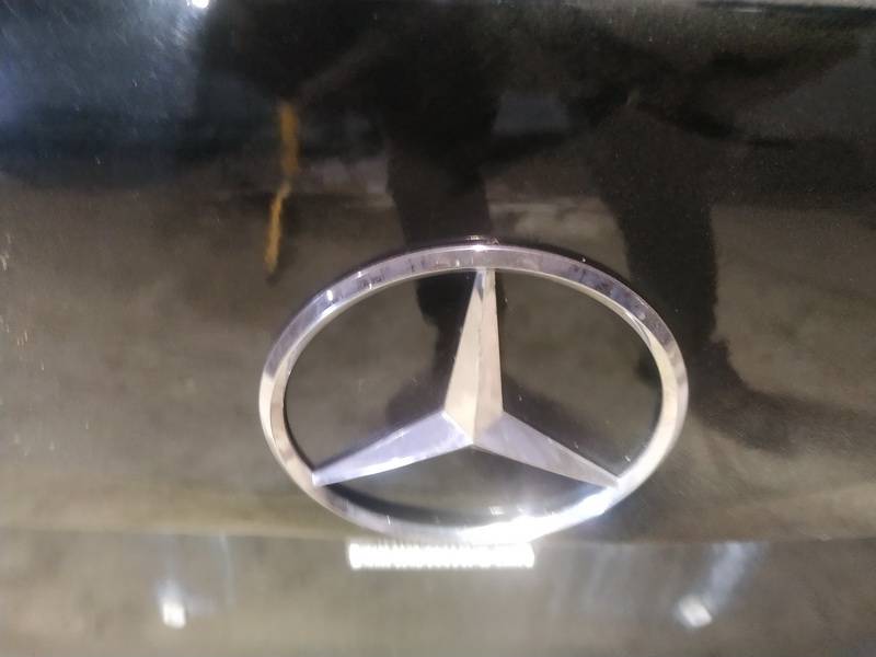 Mercedes-Benz ML-CLASS 2005 Aizmugurējais uzraksts (emblēma) - AIZMUGURE