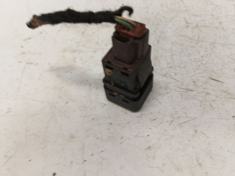 95835T02 Citroen C4 2007 Interruptor de encendido-apagado del airbag de pasajero - Thumbnail 3