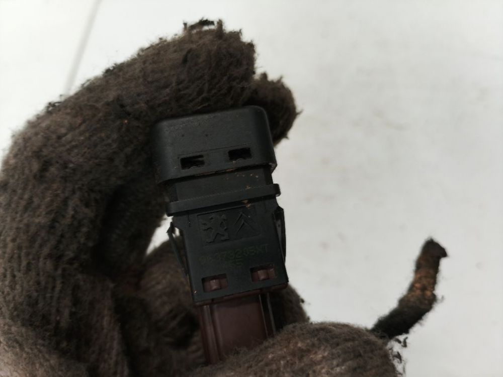 95835T02 Citroen C4 2007 Interruptor de encendido-apagado del airbag de pasajero - Thumbnail 5