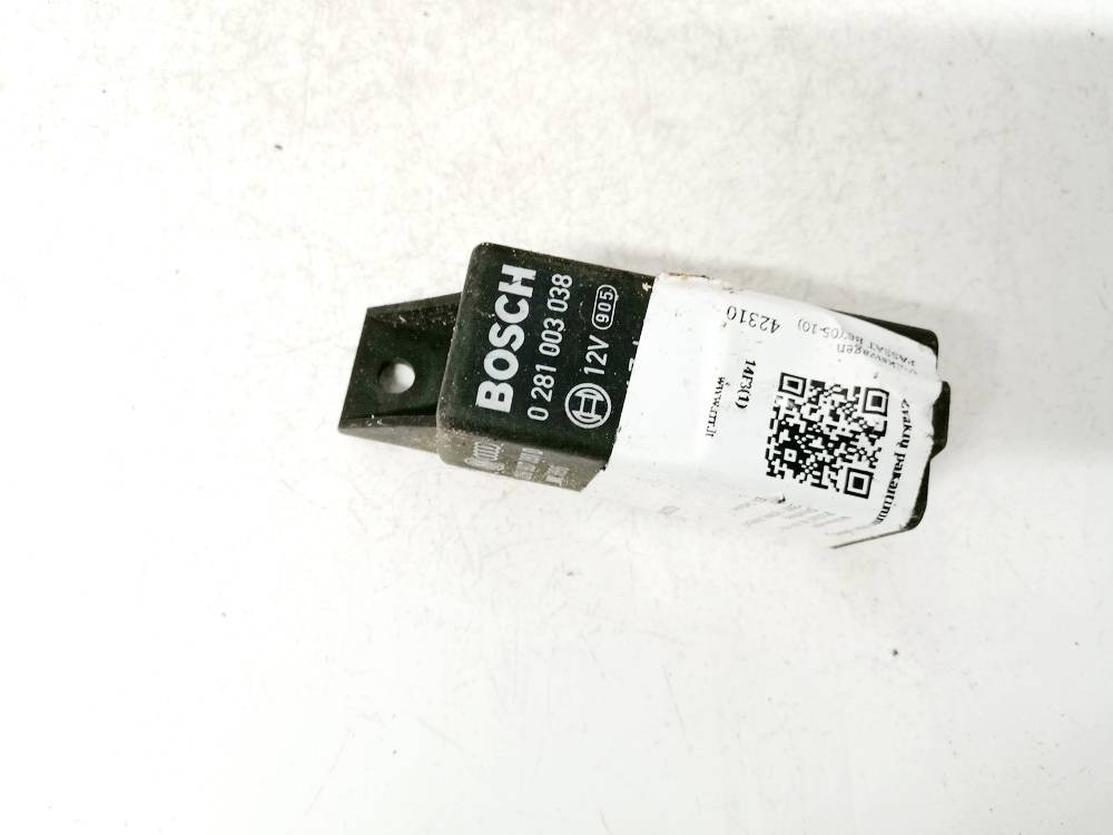 0281003038 Skoda Superb 2011 Glow plug relay