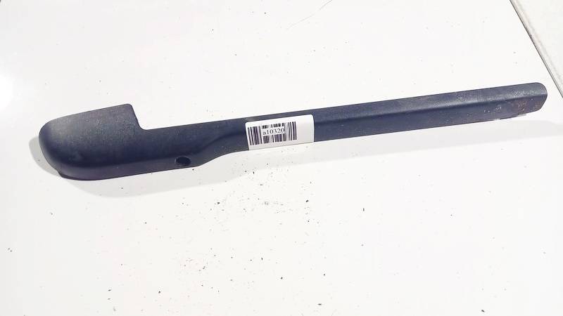 1J0881087D Volkswagen Golf 2000 Innenausstattung