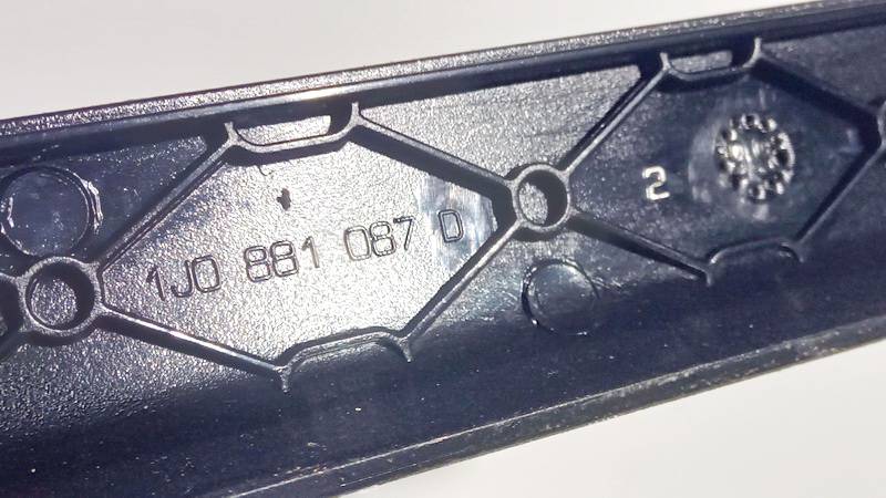 1J0881087D Volkswagen Golf 2000 Innenausstattung - Thumbnail 3