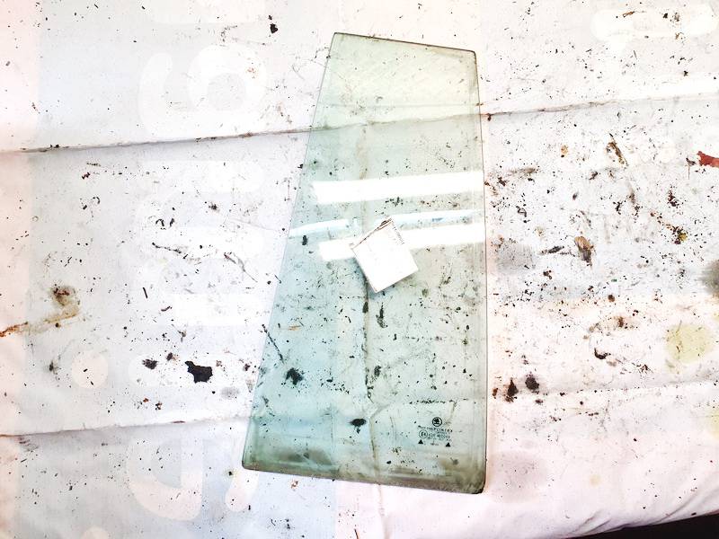 DOT24AS2M25 Skoda Octavia 2002 Поворотное стекло - задний левый