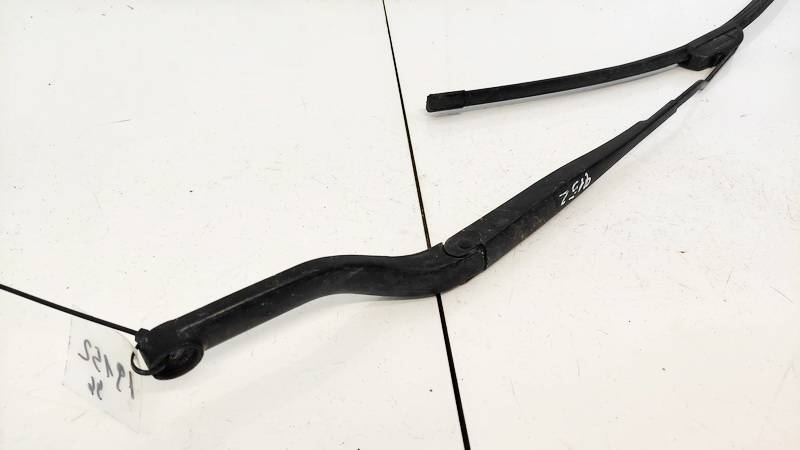 09185812LH Opel Signum 2003 Etupyyhkijän vipu (etu pyyhkijät)