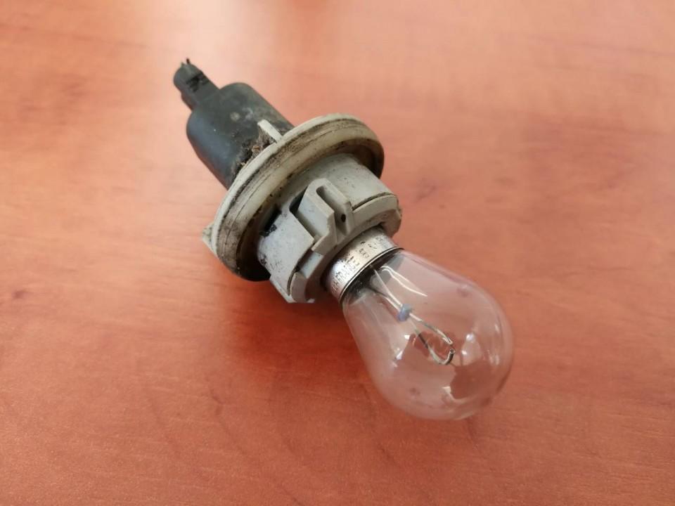 XS4113K370AC XS4113K370AC Front Indicator Bulb Holder Ford Focus 2001