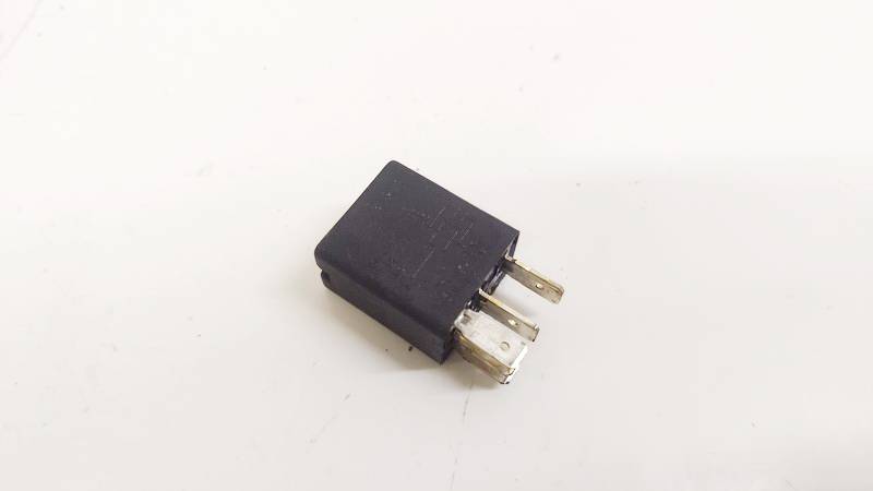 232303 Citroen C3 Pluriel 2003 Przekaźnik