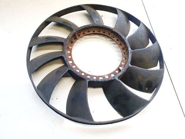 059121301A Audi A4 2002 Fan Blade - Thumbnail 2