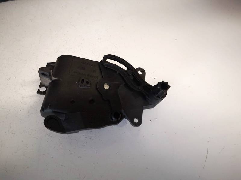 1J1907511A Skoda Octavia 2004 Sildītāja vārsta motoriņš - Thumbnail 2