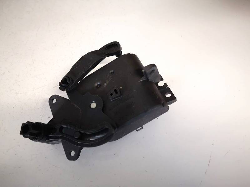 1J1907511A Skoda Octavia 2004 Sildītāja vārsta motoriņš - Thumbnail 3