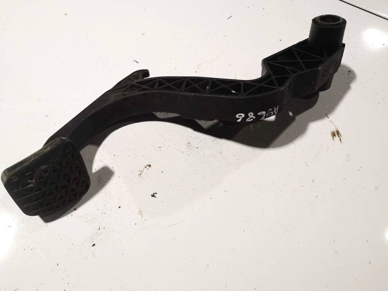 Opel Vectra 2004 Sankabos pedalas